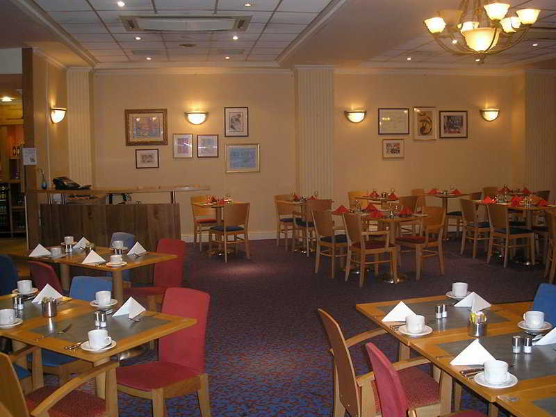 Mercure Cardiff North Hotel Restoran foto